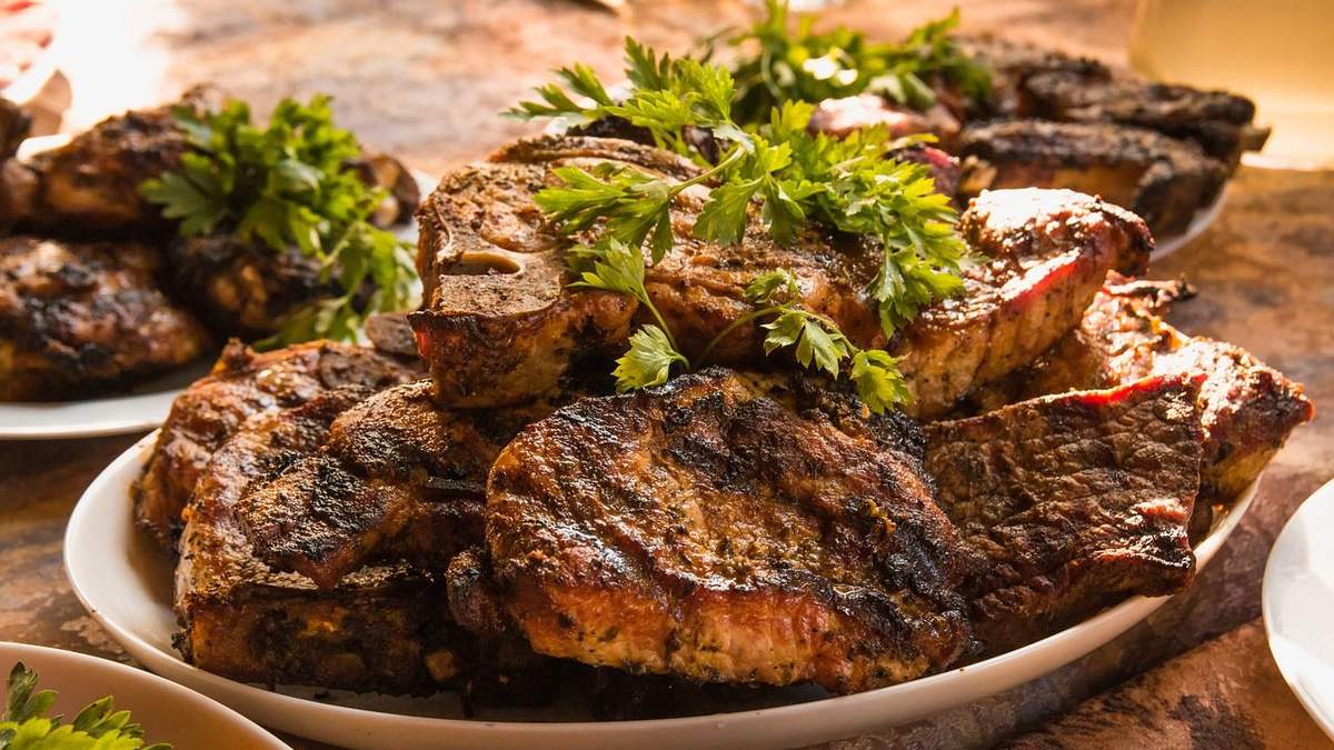 Мясо иностранных производителей занимает все большую долю рынка Мясо иностранных производителей занимает все большую долю рынка