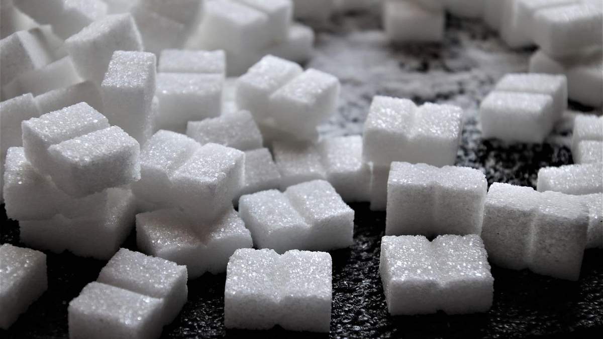 Сахар в Украине продолжит дешеветь