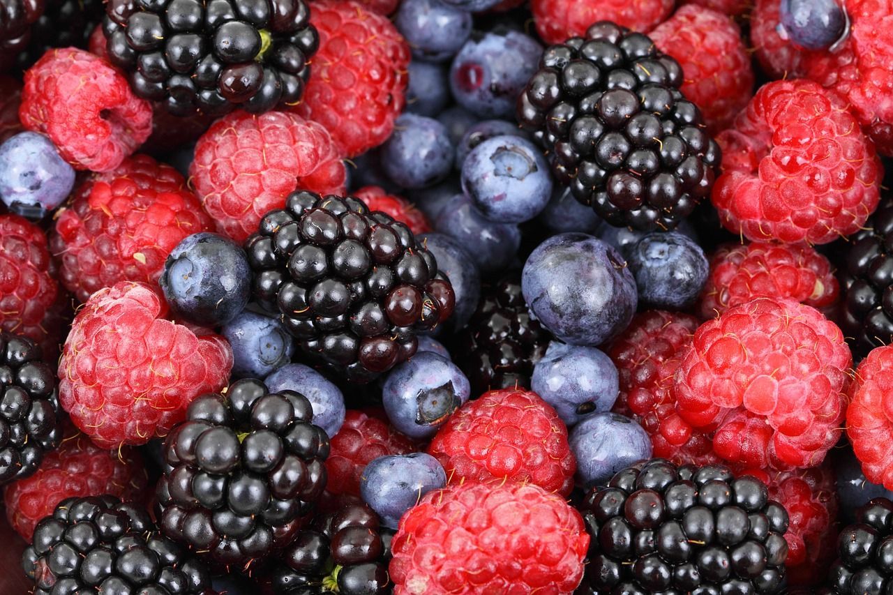 Украинские ягодники могут потерять более четверти урожая самого дорогого продукта