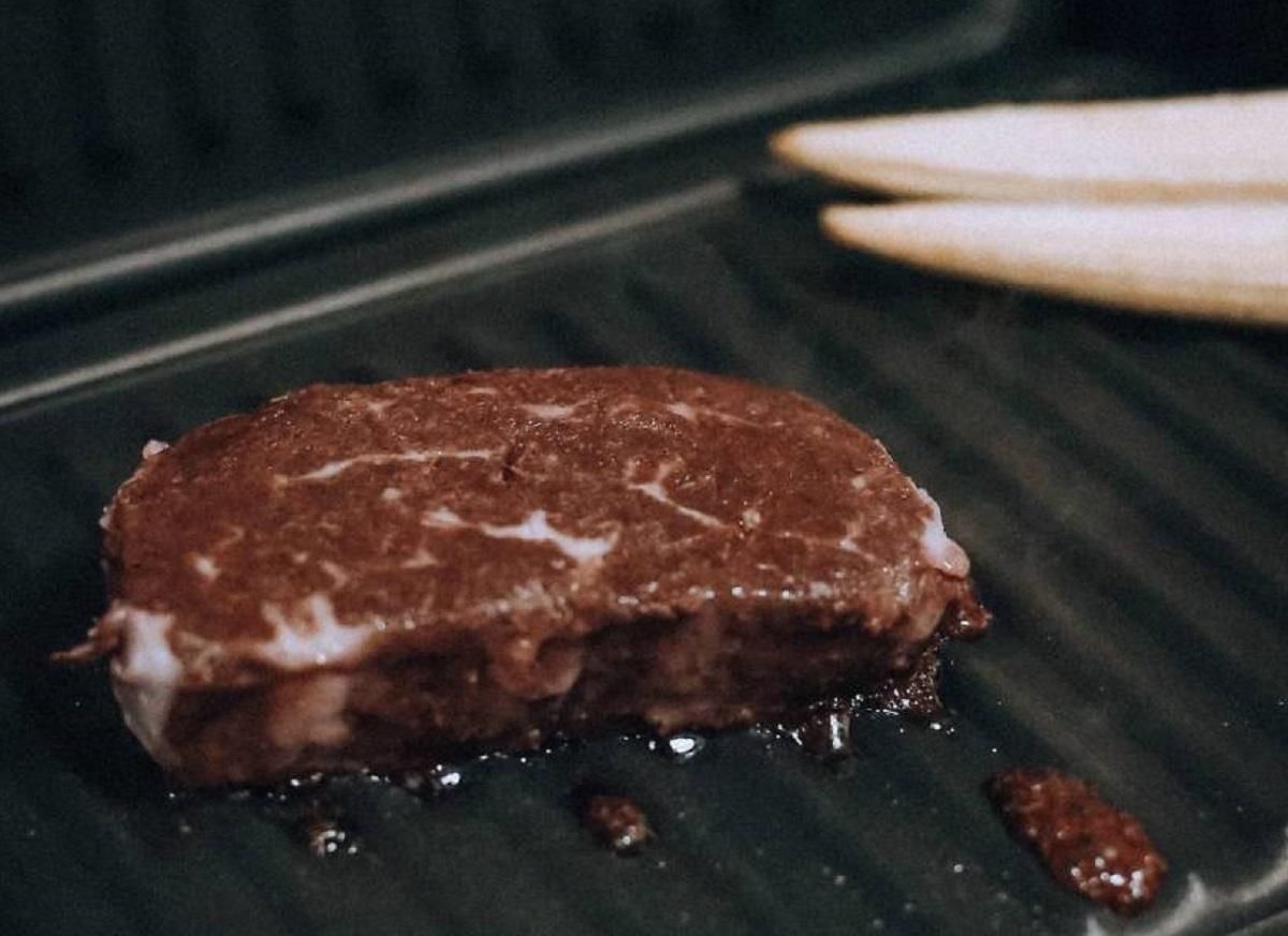 Перший український рослинний стейк Перший український рослинний стейк