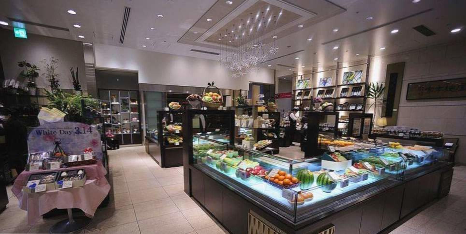 Фрукти за ціною золота: у Японії відкрили дивовижний салон - Агро Фрукти за ціною золота: у Японії відкрили дивовижний салон - Агро