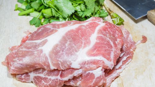Україна скуповує тисячі тонн свинини: звідки везуть м'ясо