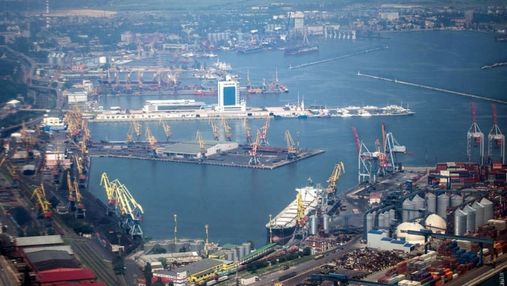 Росія вже не знає, як виправдати блокування портів: каже про вивіз зерна у країни НАТО